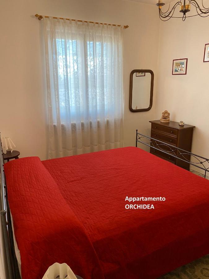 Aparthotel I Fiori Di Pietra Pietra Ligure Exterior foto